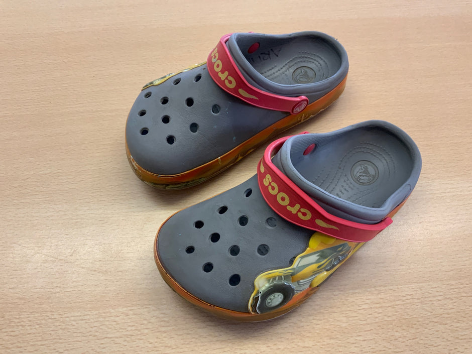 Crocs Grau, Rot, Gelb
