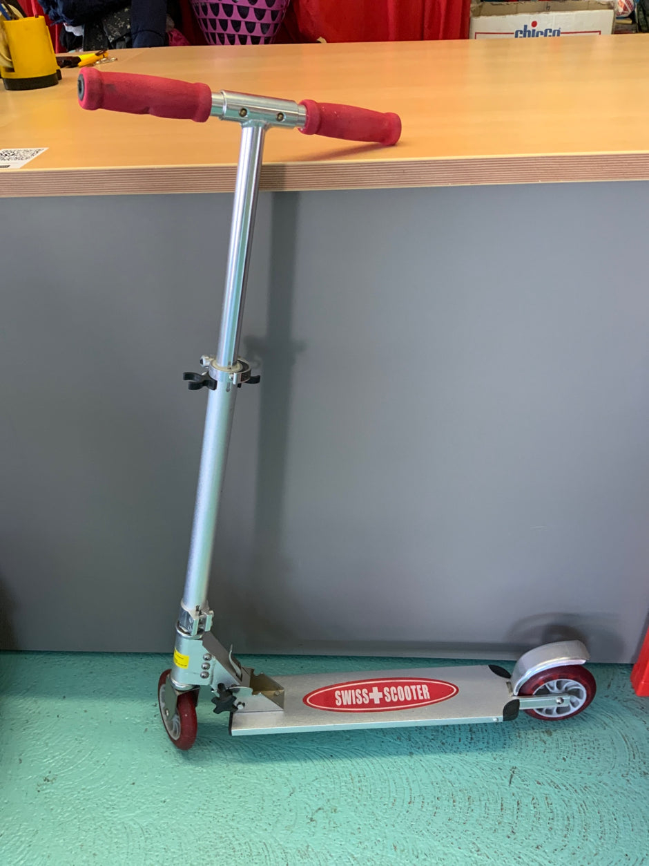 Swiss Scooter Trotti Rot und Silber
