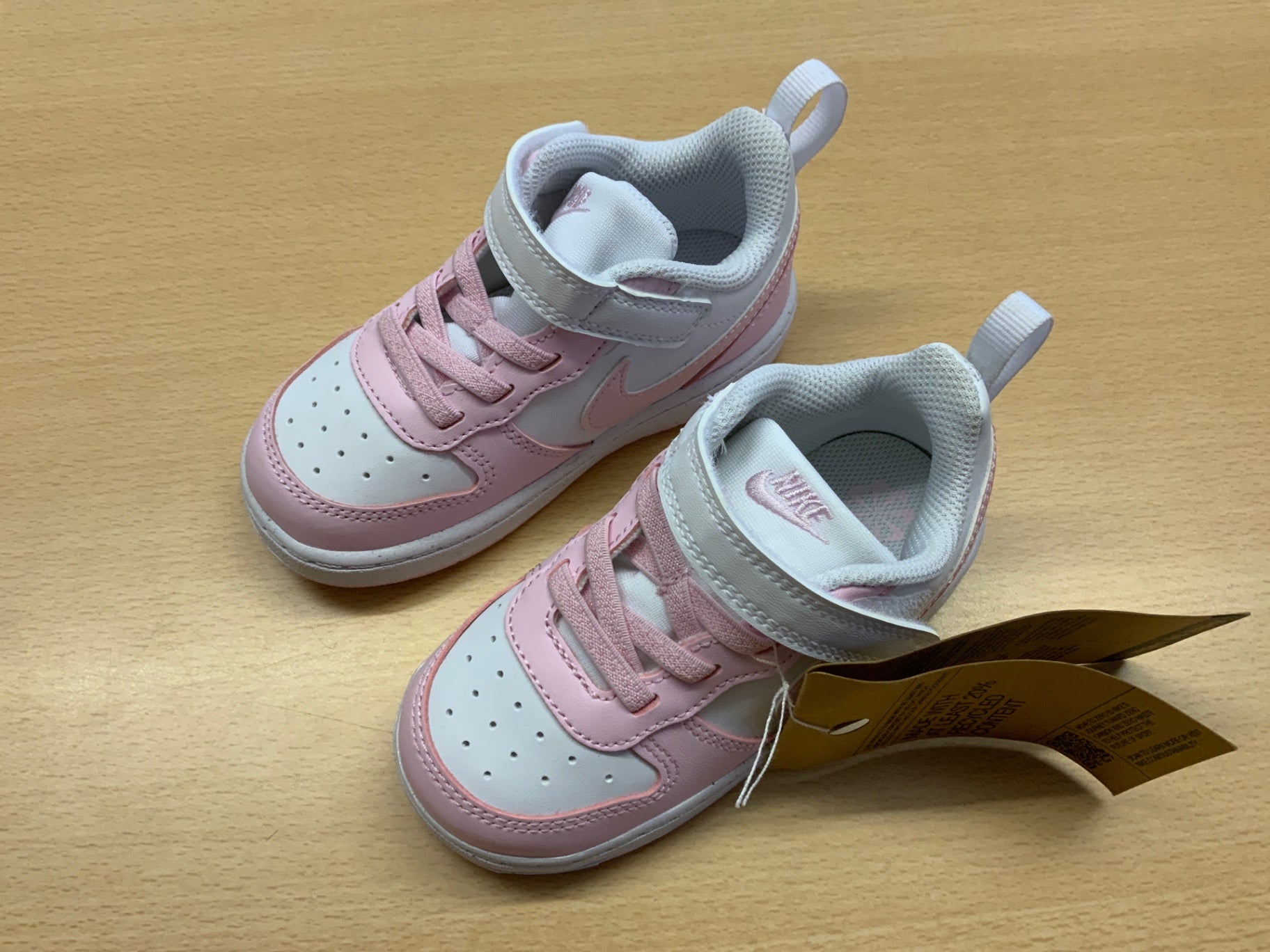 Nike Sneaker 25 Weiß und Rosa