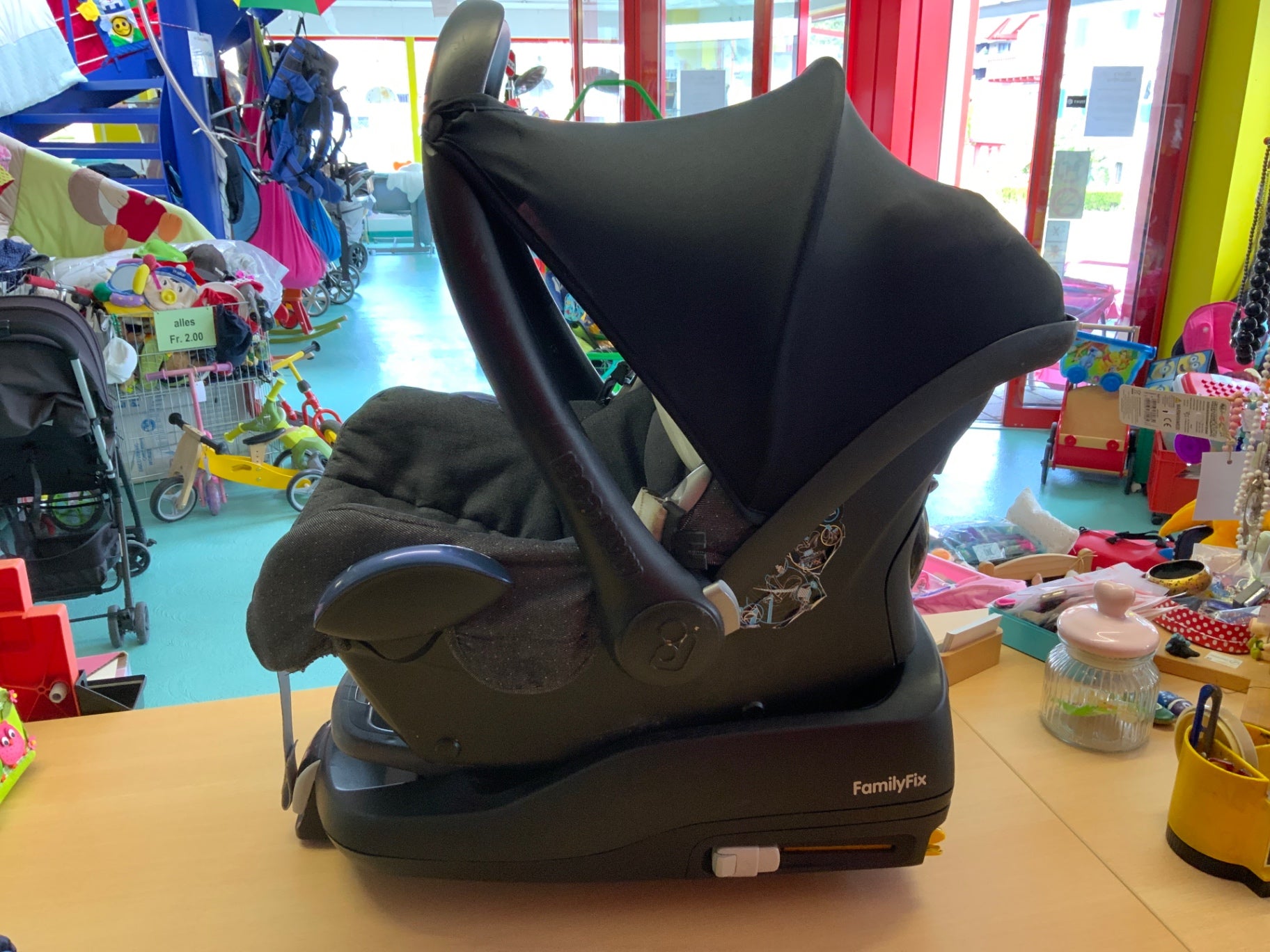 FamilyFix Maxi-Cosi Schwarz