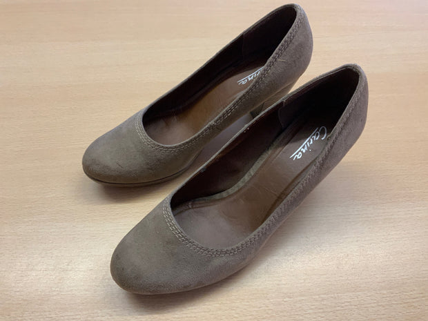 Carina Schuhe 41 Beige