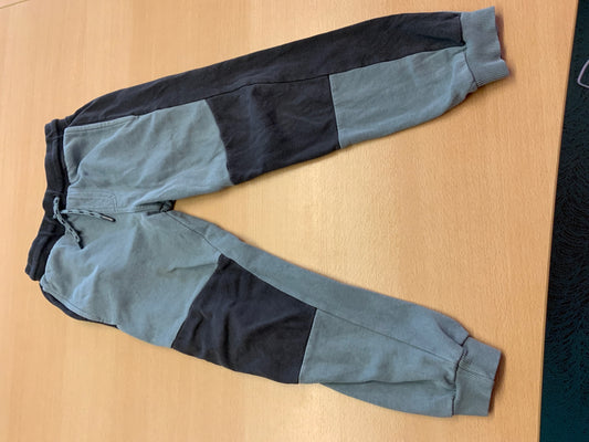 Jogginghose 116 Grau und Schwarz