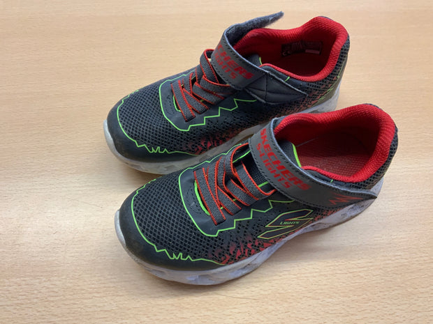 Skechers Sneaker 31 Schwarz, Rot, Grau, Grün