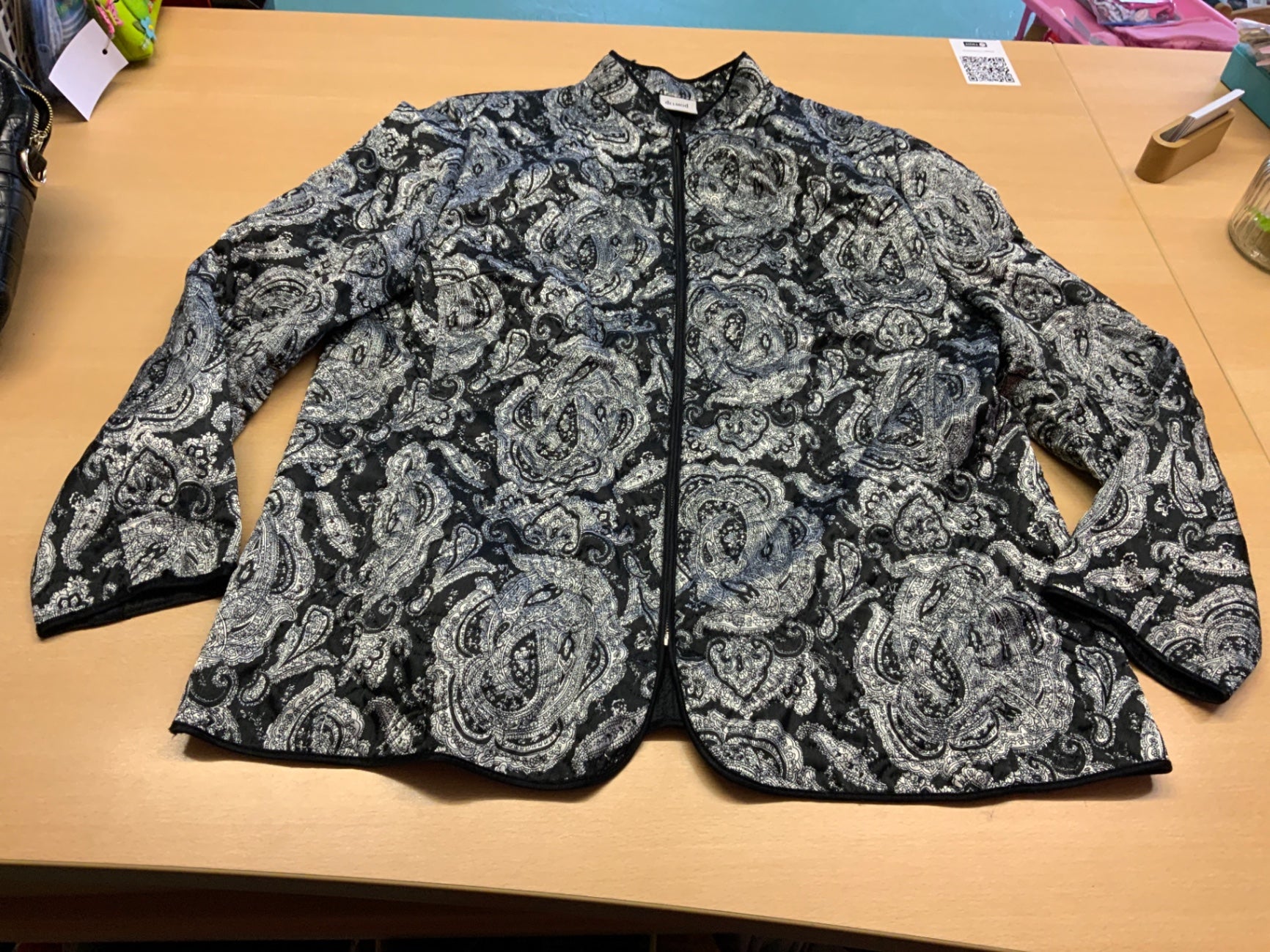  Jacke 44 Schwarz und Silber