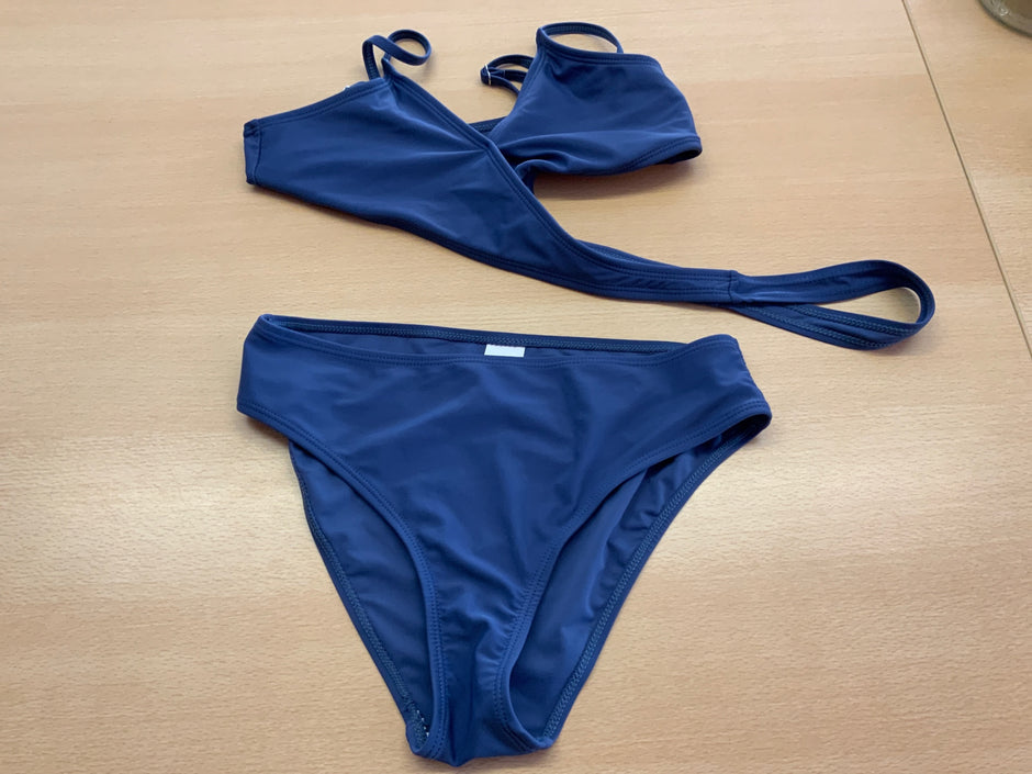 Bikini 152/158 Blau