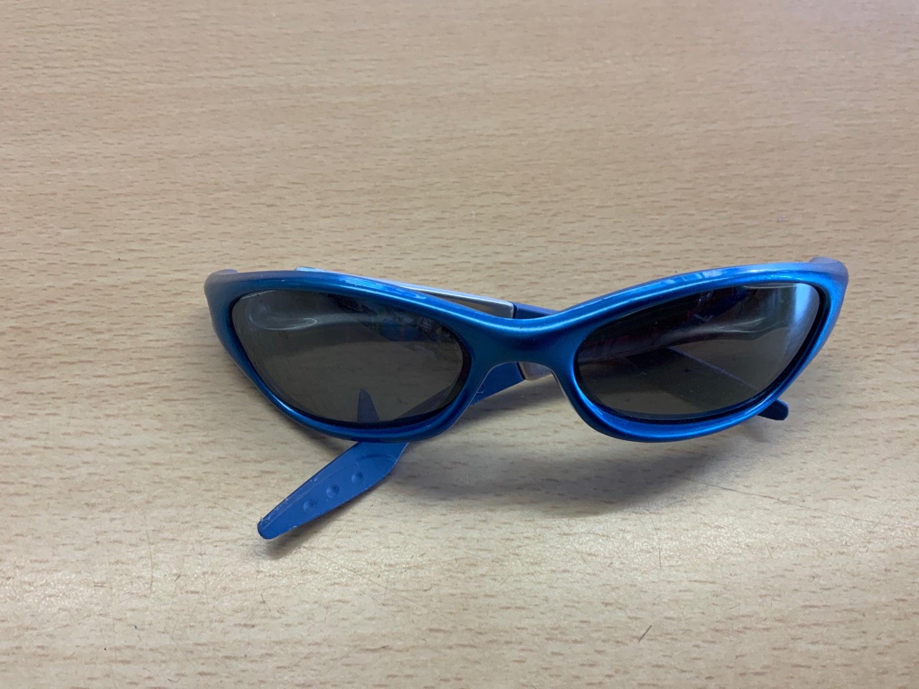 Sonnenbrille Blau