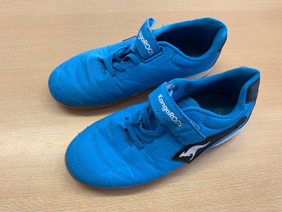 Kangaroos Sneaker 35 Blau