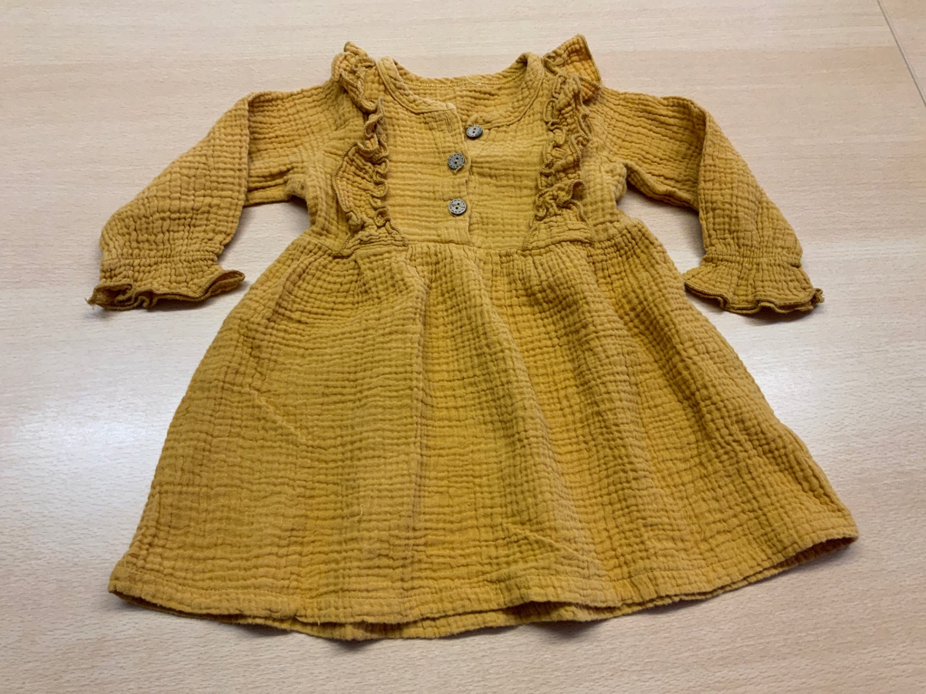 Kleid 92 Gelb