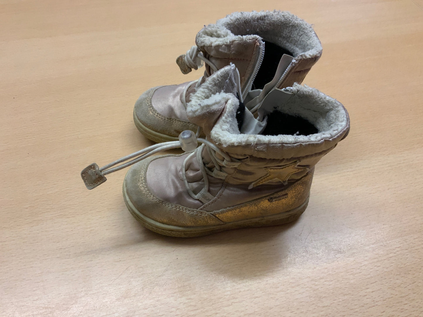  Winterstiefel 23 Beige