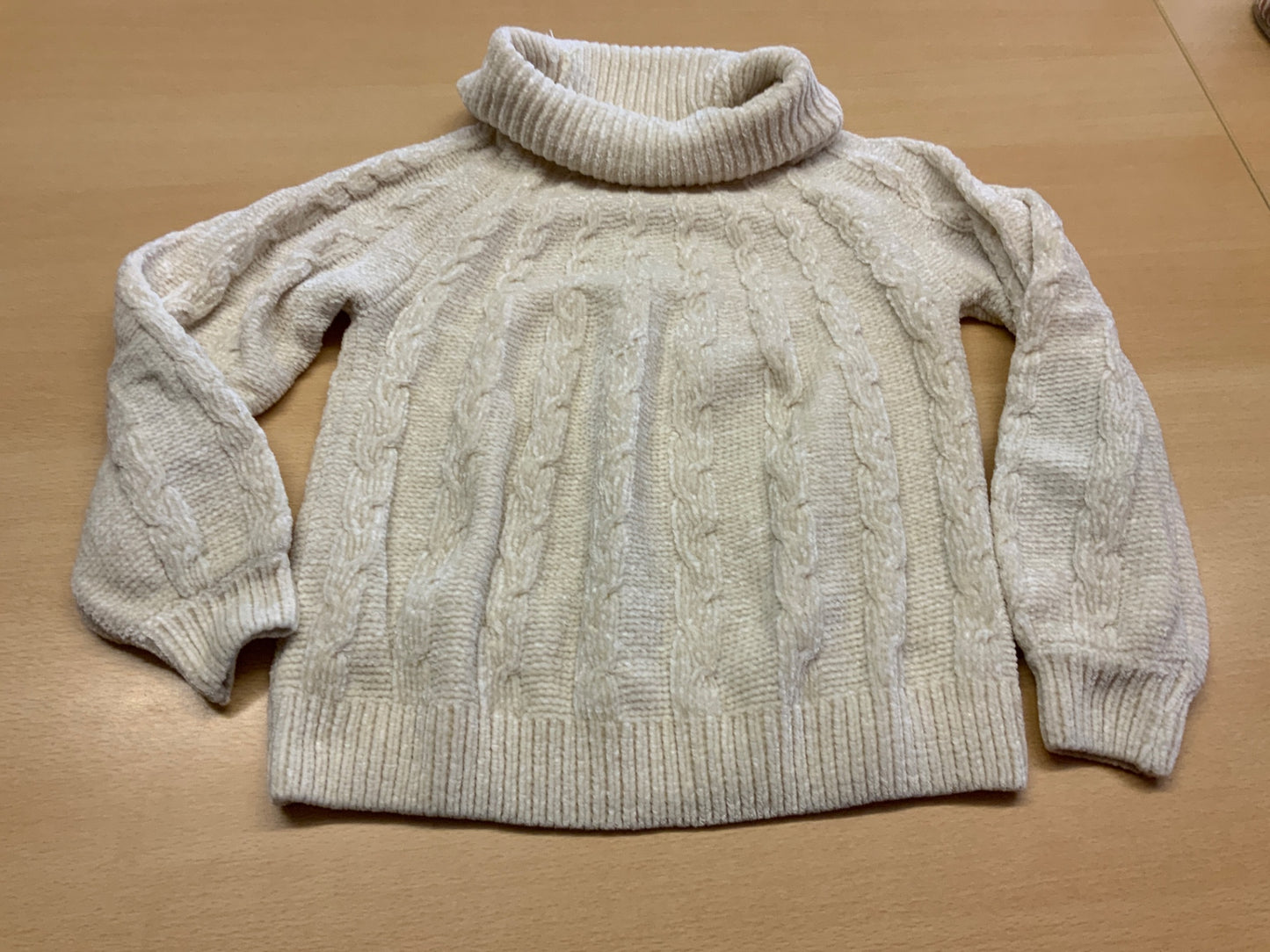 Pullover 134 Beige