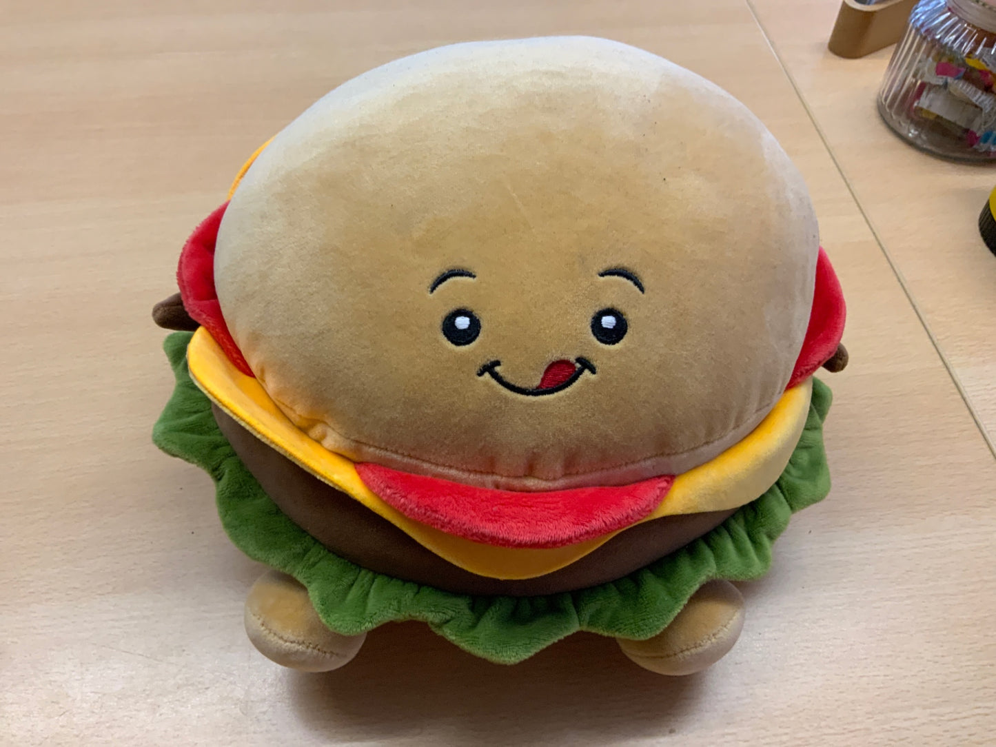 Plüsch-Hamburger Beige, Rot, Grün, Braun