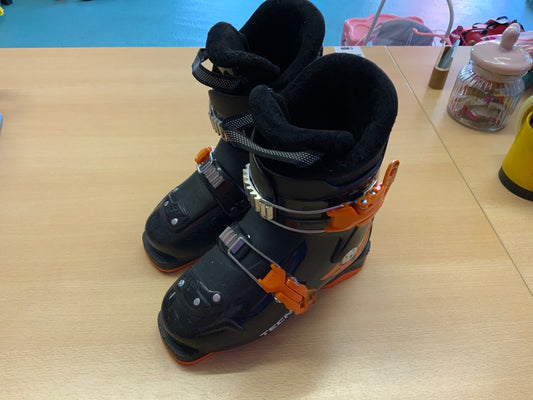 Tecnica Skischuhe Schwarz und Orange