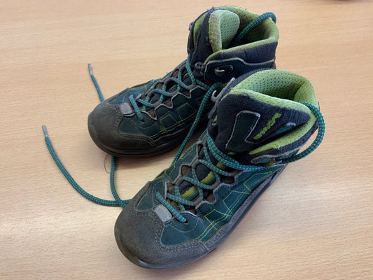  Wanderschuhe 30 Blau und Grau mit grünen Akzenten