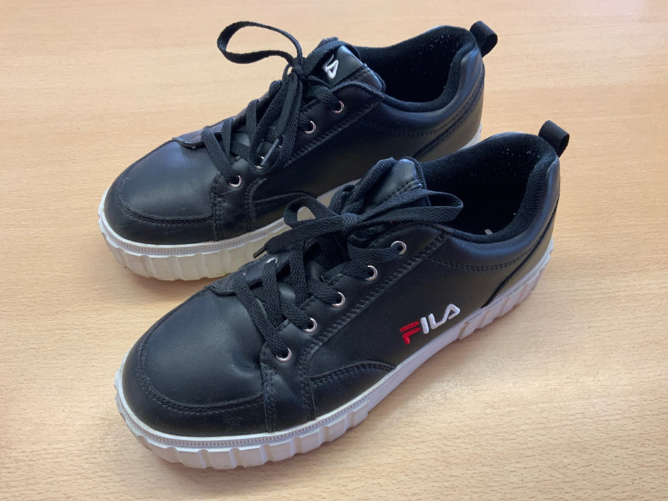 FILA Sneaker 41 Schwarz