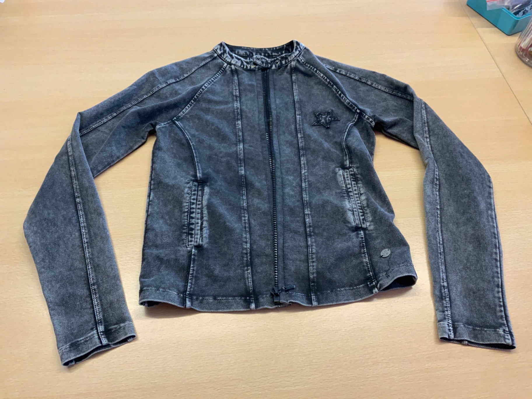 Jacke 146/152 Grau