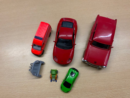 Spielzeugauto-Set Rot, Grün, Grau