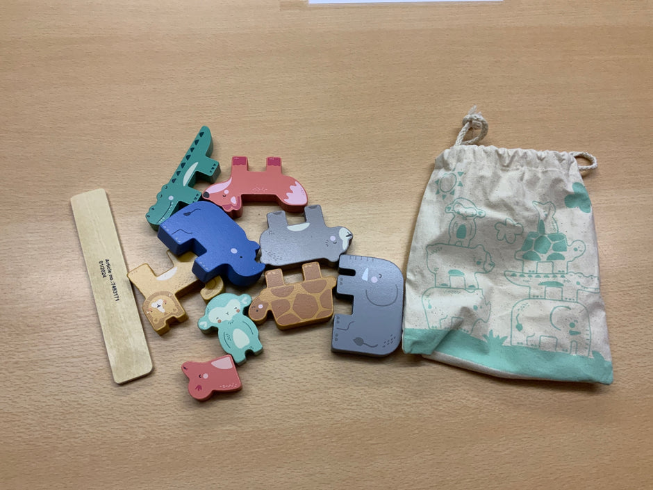 Holzspielzeug Verschiedene Farben (Blau, Pink, Grau, Grün, Gelb, Braun)