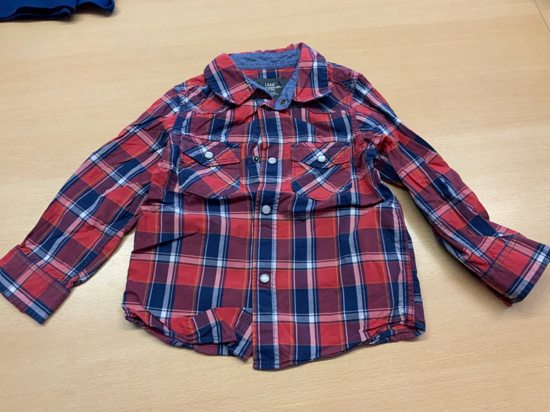 Hemd 98 Rot mit Blau und Weiß