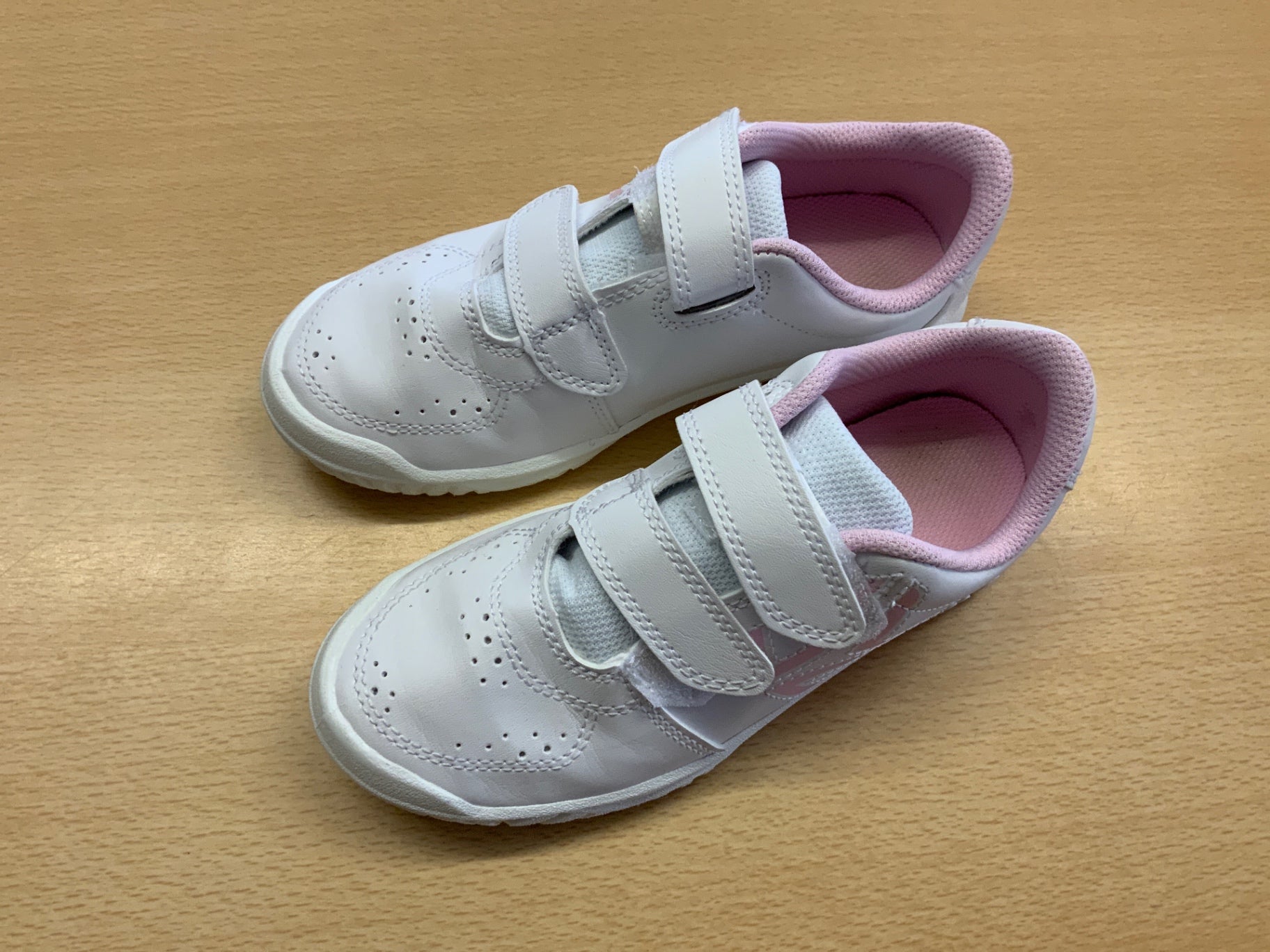  Sneaker 32 Weiß und Rosa