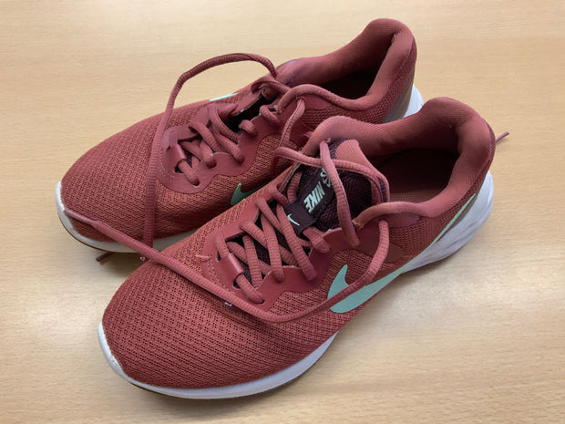 Nike Sneaker 36.5 Braun