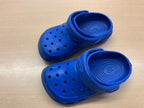 Crocs 24 Blau
