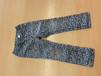  Jeans 92 Grau mit Blumenmuster