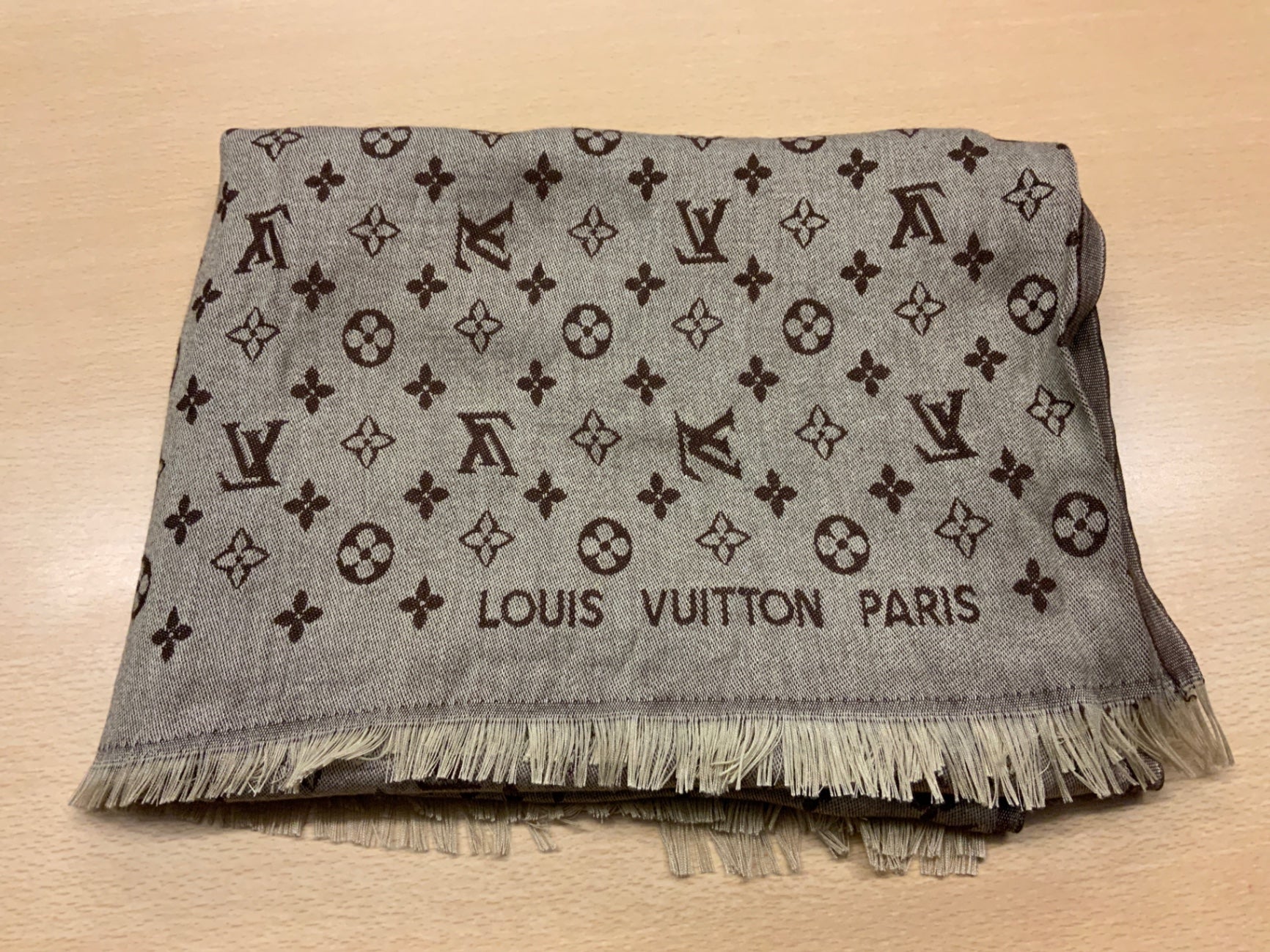 Louis Vuitton Schal