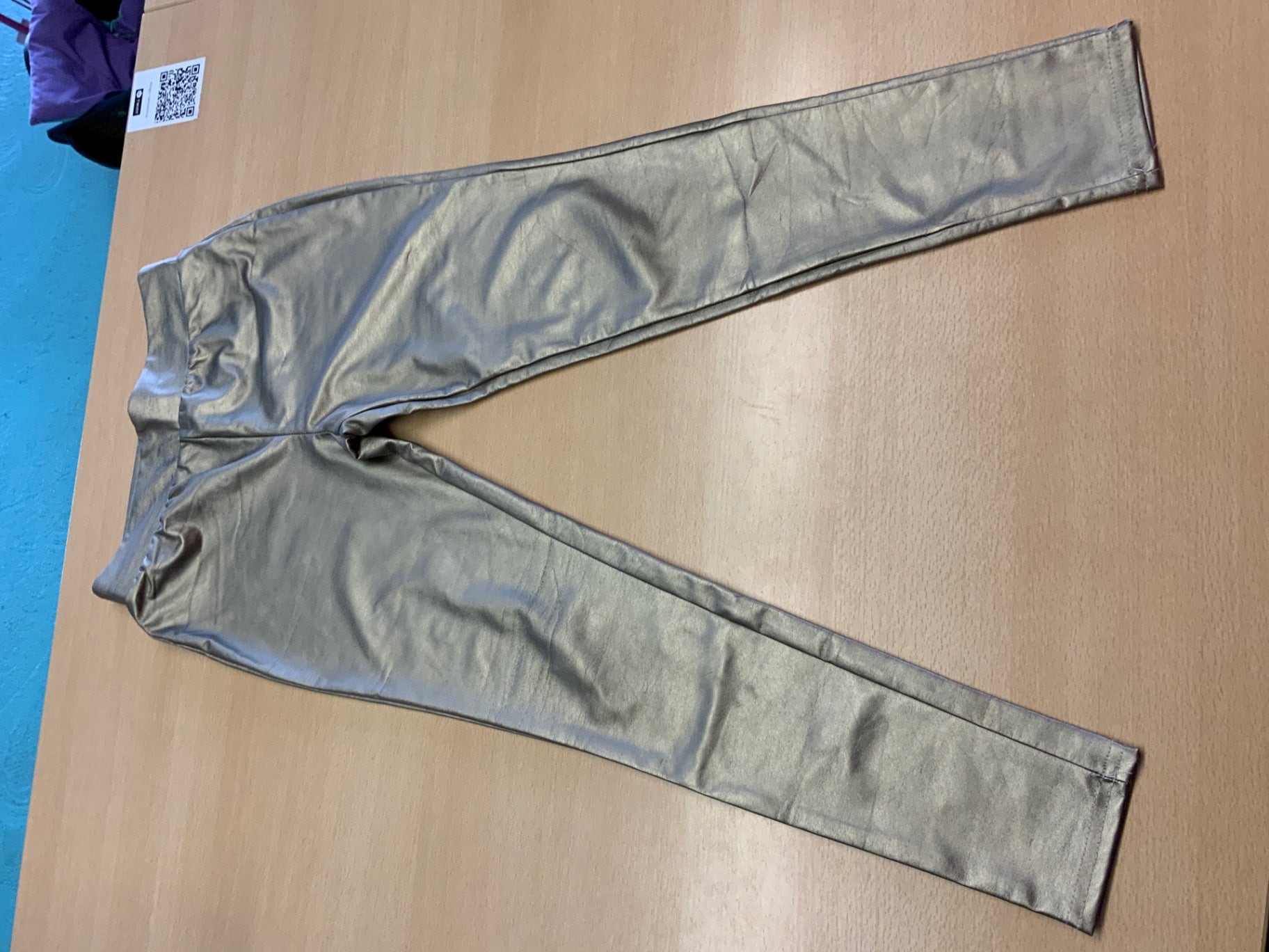 Hose 134/140 Gold