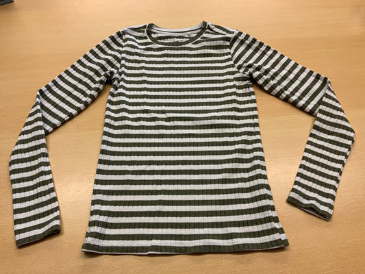  134/140 Grün und Weiß