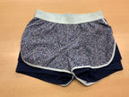 Shorts 146/152 Bunt mit kleinen Blümchenmuster