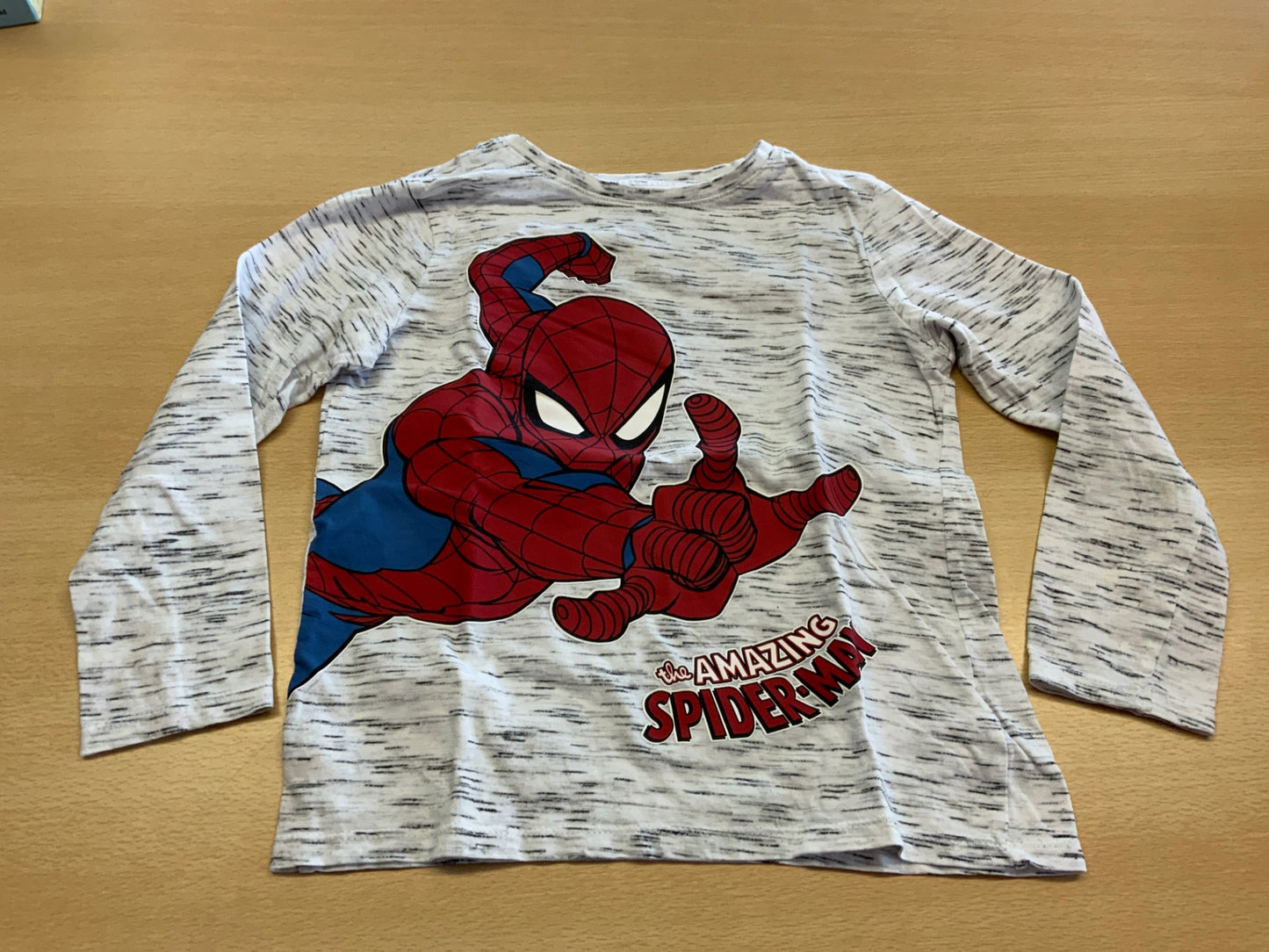 Marvel Langarm-T-Shirt 122 Grau und Rot