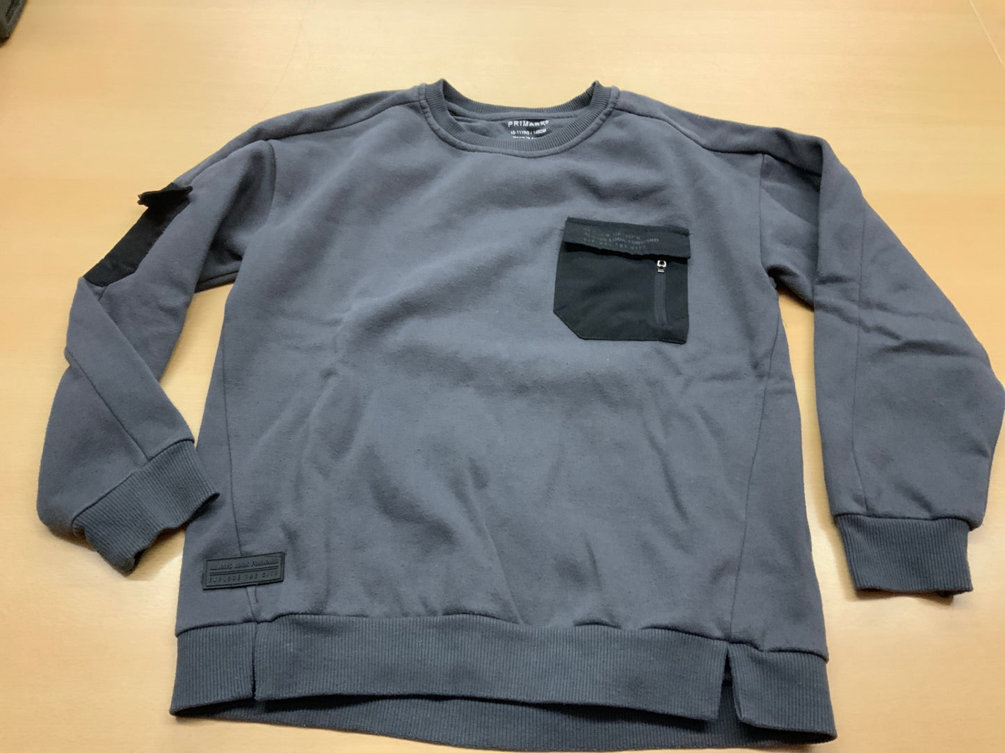 PRIMARK Sweatshirt 146 Grau