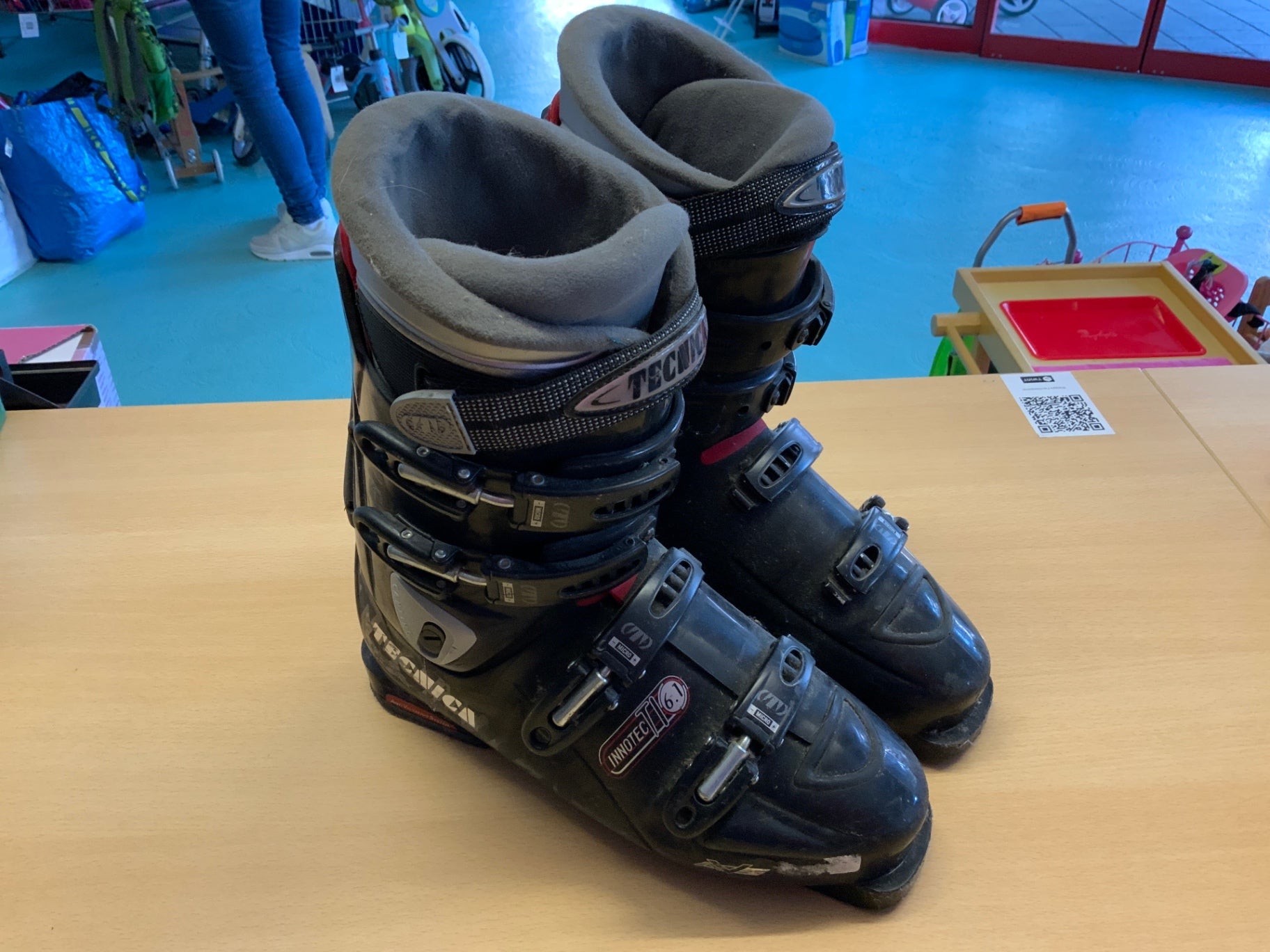 Tecnica Skischuhe Schwarz