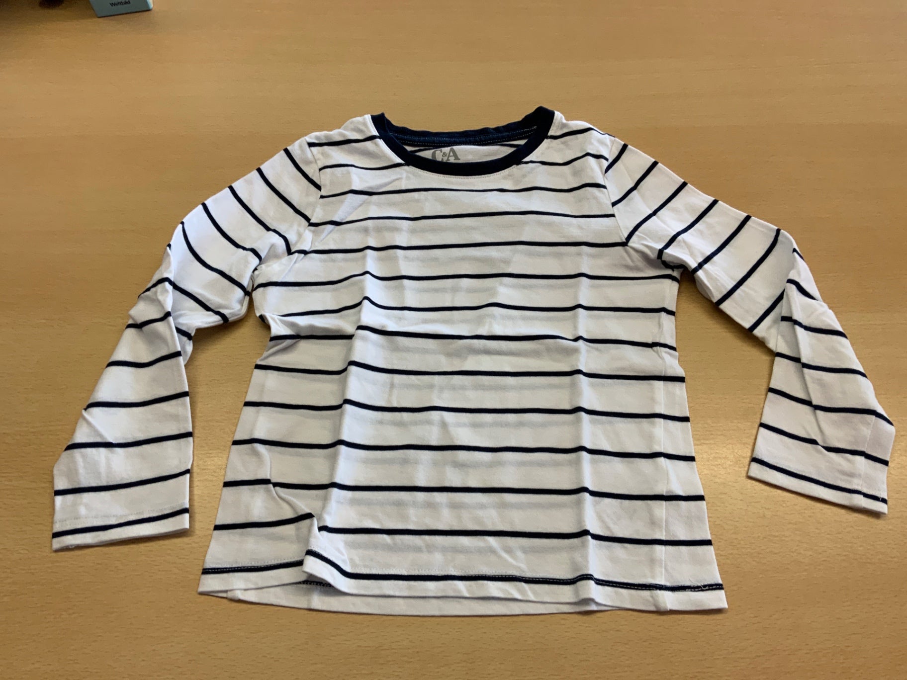 C&A Langarmshirt 116 Weiß und Navy Blau