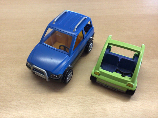 Playmobil Spielzeugauto Blau und Grün