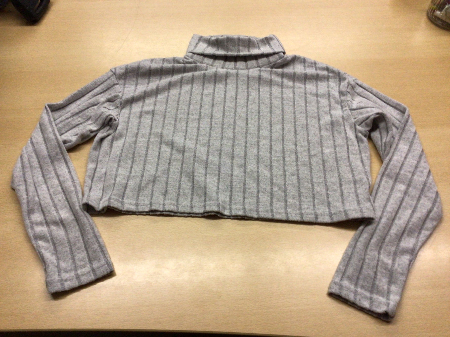 Pullover 146 Grau