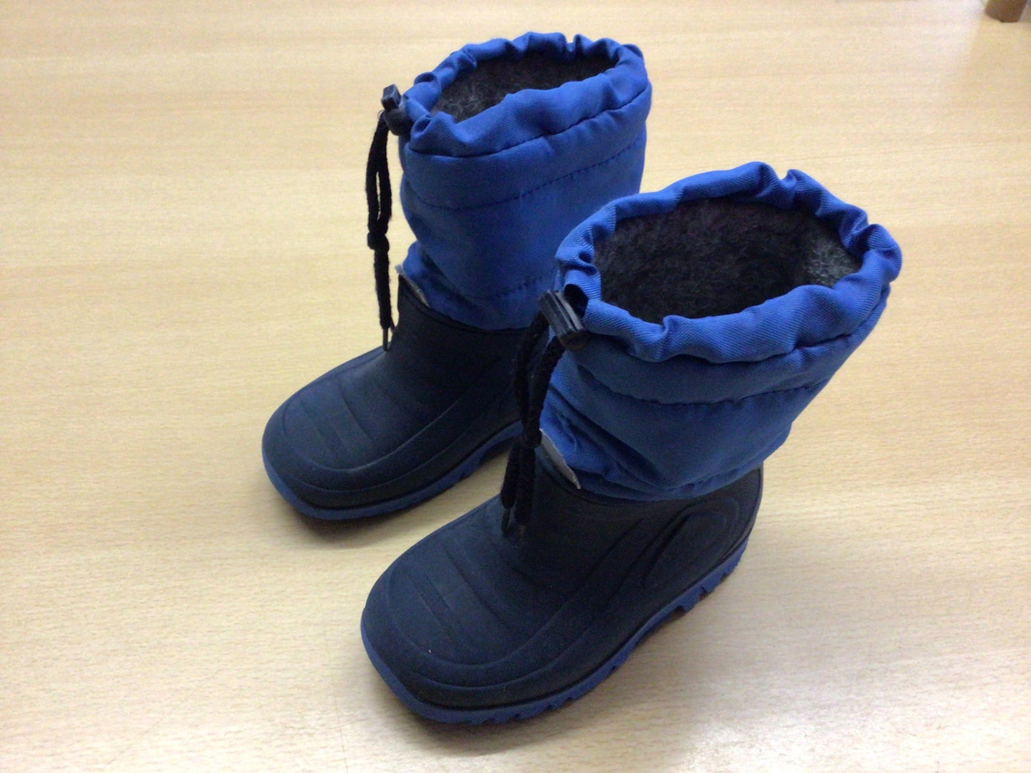 Winterstiefel 25 Blau