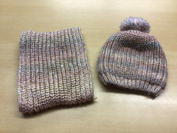  Mütze + Schal Rosa und Grau mit Glitzereffekt
