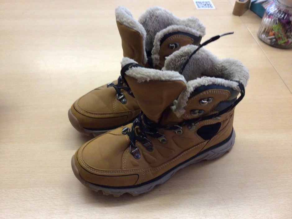 Fila Winterschuhe 38 Hellbraun