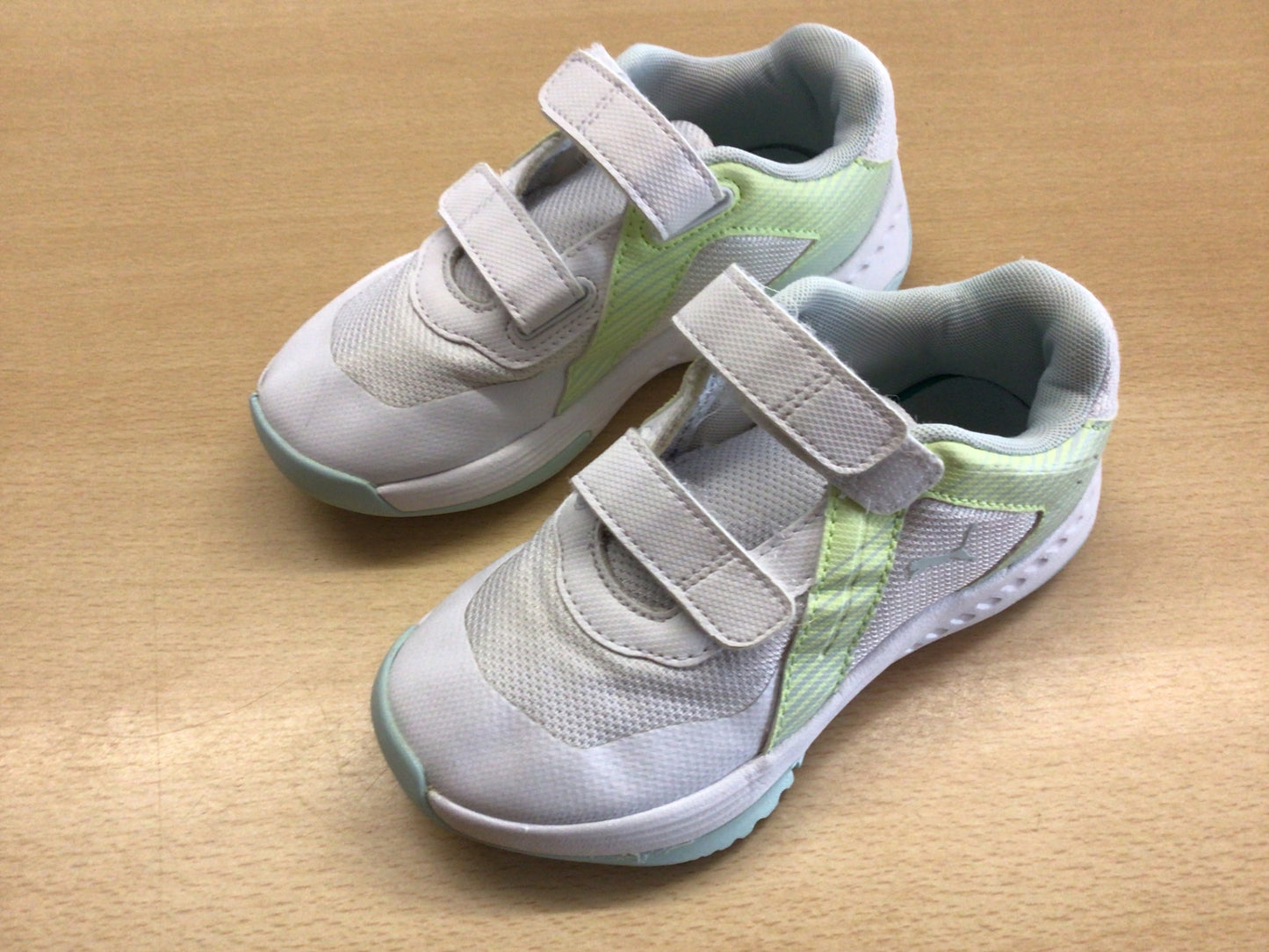 Puma Sneaker 30 Weiß, Hellgrün