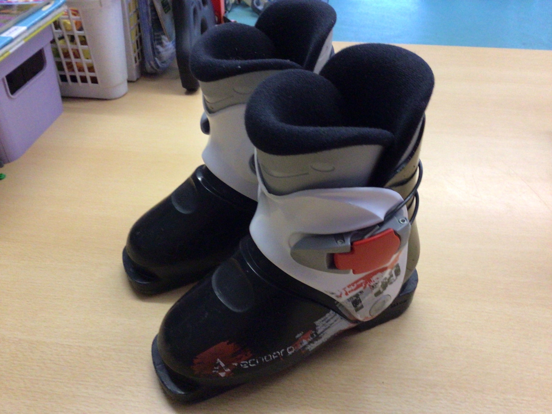 Skischuhe 18.5 Schwarz, Grau, Weiß