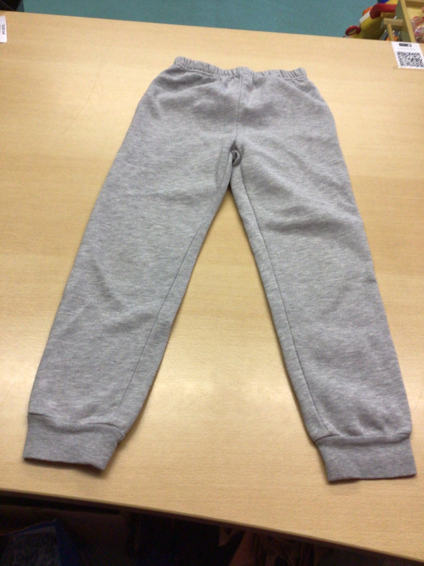 Jogginghose 122/128 Grau