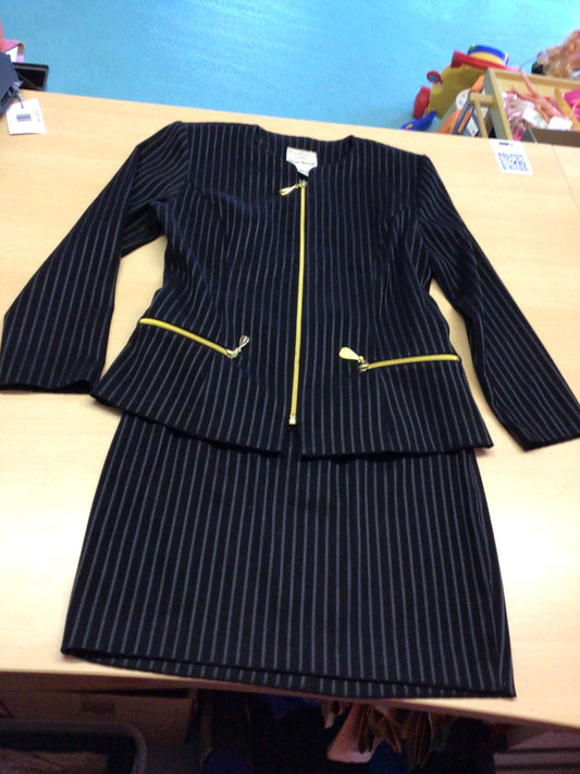  Kostüm Schwarz mit weißen Streifen