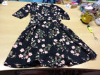  Kleid 36 Schwarz mit rosa Blumenmuster