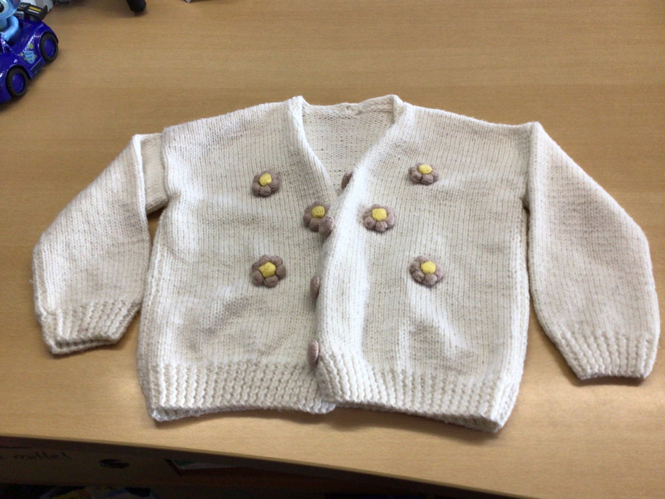  Strickjacke 104/110 Beige