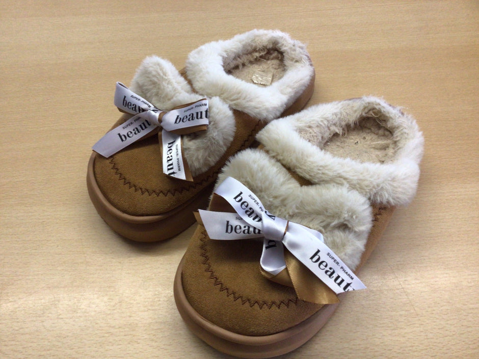 Hausschuhe 40/41 Beige