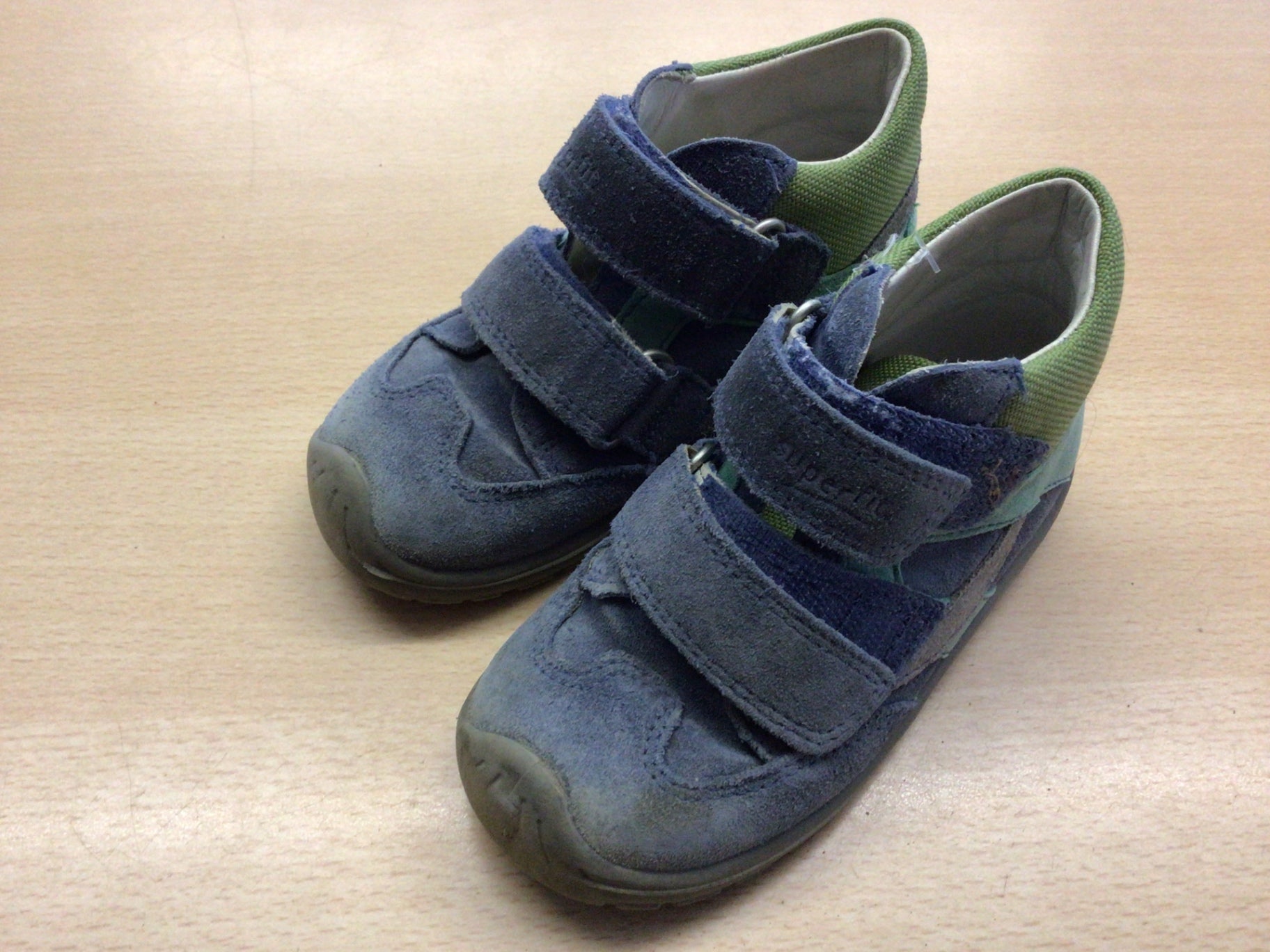 Sneaker 24 Blau und Grün