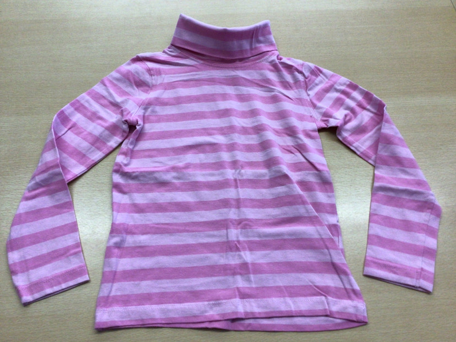 Rollkragenpullover 110/116 Rosa und Helllila
