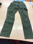 Hosen 140/146 Grün
