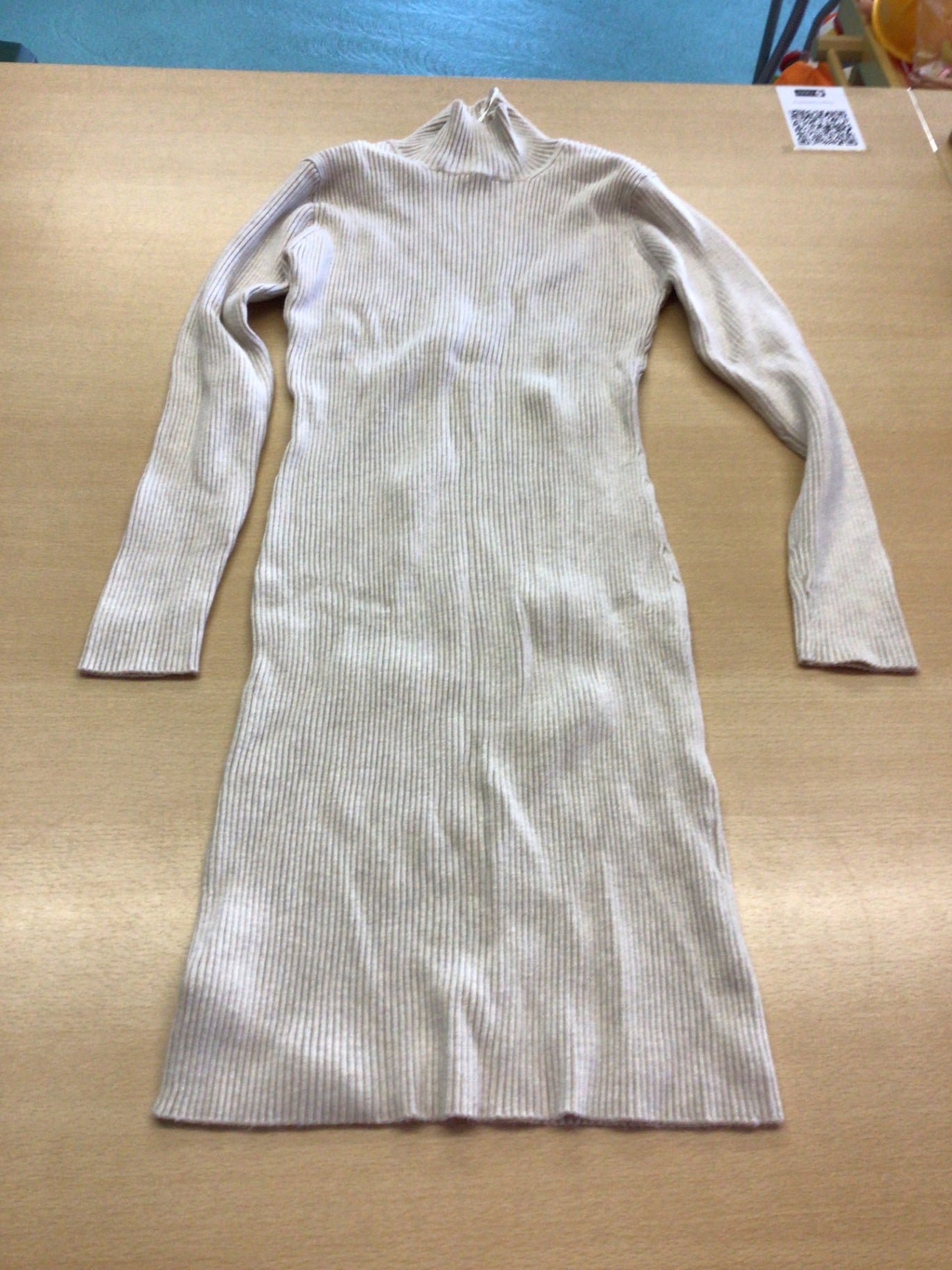 Kleid XS Beige